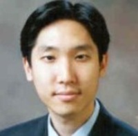 김동환님 경영대학(원)특별장학기금 500만원 기부